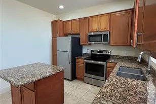 2404 Bella Vista Dr, Davenport, FL 33897 - Photo 13