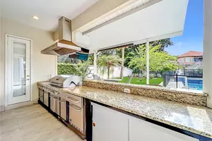 2204 Cairns Ct, Orlando, FL 32835 - Photo 69