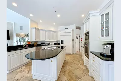 2204 Cairns Court, Orlando, FL 32835 - Photo 15