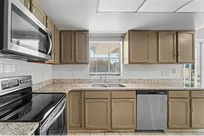 10161 Heathcliff Street, Spring Hill, FL 34608 - Photo 7