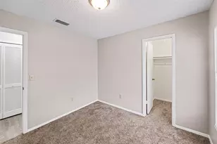 8739 Osage Dr, Tampa, FL 33634 - Photo 15