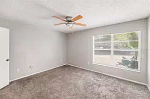8739 Osage Dr, Tampa, FL 33634 - Photo 7