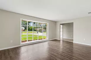 2135 NE 6th Pl, Ocala, FL 34470 - Photo 5