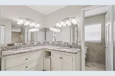 2135 NE 6th Place, Ocala, FL 34470 - Photo 11