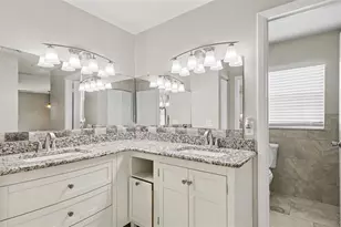 2135 NE 6th Pl, Ocala, FL 34470 - Photo 11
