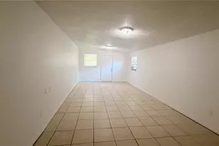 625 19th St, Orlando, FL 32805 - Photo 11