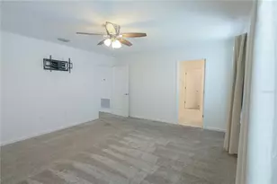 1821 Heart Lk Dr, Groveland, FL 34736 - Photo 23