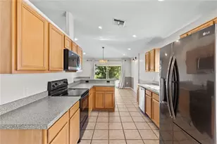 1935 Westpointe Cir, Orlando, FL 32835 - Photo 9