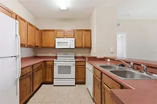 8103 Lillies Way, Orlando, FL 32825 - Photo 5