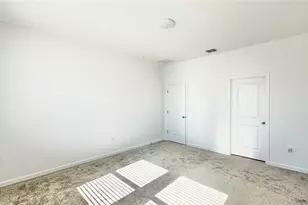 683 Daring Dr, Davenport, FL 33837 - Photo 7