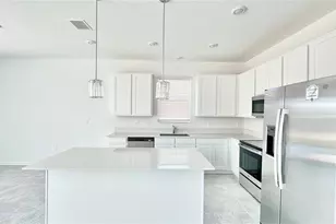 683 Daring Dr, Davenport, FL 33837 - Photo 3