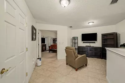 5384 Aurora Drive, Leesburg, FL 34748 - Photo 17