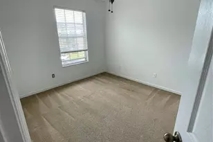 765 Cresting Oak Cir, Orlando, FL 32824 - Photo 3