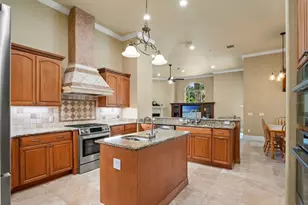 9223 Hidden Bay Ln, Orlando, FL 32819 - Photo 13