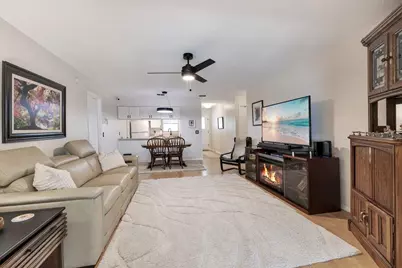 2462 Mill Run Boulevard, Kissimmee, FL 34744 - Photo 5