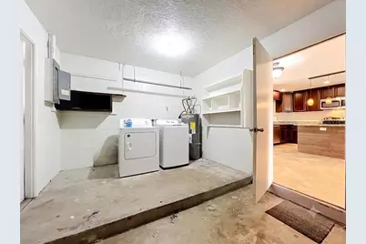 4510 Three Lakes Circle, Orlando, FL 32808 - Photo 33