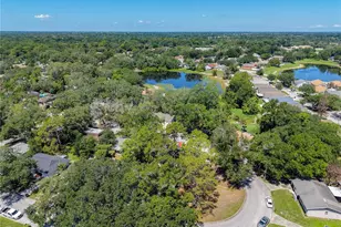 4510 Three Lakes Cir, Orlando, FL 32808 - Photo 3
