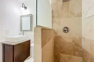 4510 Three Lakes Cir, Orlando, FL 32808 - Photo 29