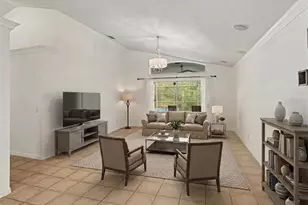 5437 Florence Harbor Dr, Orlando, FL 32829 - Photo 11