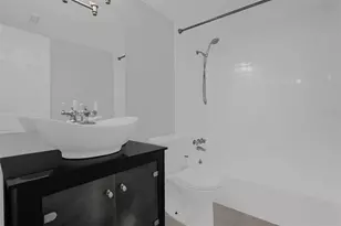 754 E Michigan St, Orlando, FL 32806 - Photo 11