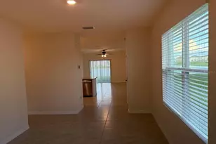 10864 Penny Gale Loop, San Antonio, FL 33576 - Photo 3