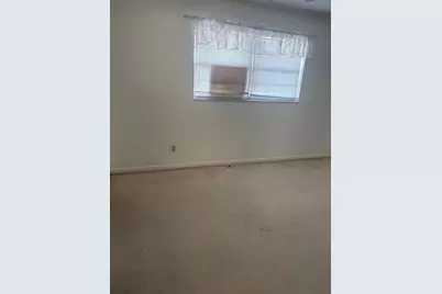 5505 Hernandes Drive #210, Orlando, FL 32808 - Photo 9