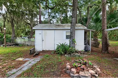10513 Lynnwood Avenue, Lake Wales, FL 33898 - Photo 27