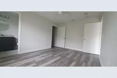1215 Barefoot Bay Drive, Orlando, FL 32824 - Photo 7