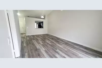 1215 Barefoot Bay Drive, Orlando, FL 32824 - Photo 3