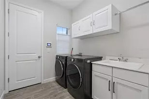 2730 Willingam Dr, Davenport, FL 33837 - Photo 29