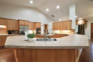 15717 E Oakland Ave, Winter Garden, FL 34787 - Photo 11