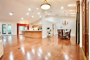 15717 E Oakland Ave, Winter Garden, FL 34787 - Photo 5