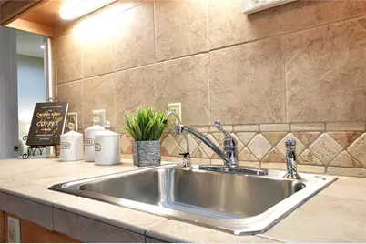 15717 E Oakland Avenue, Winter Garden, FL 34787 - Photo 25
