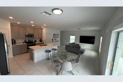 637 Bell Prairie Circle, Lake Wales, FL 33859 - Photo 11