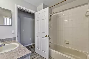 2802 Playing Otter Ct, Kissimmee, FL 34747 - Photo 23