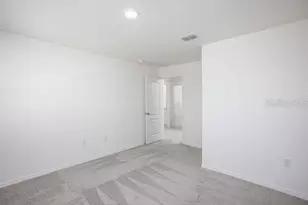 8099 SW 9th Ln, Gainesville, FL 32608 - Photo 23