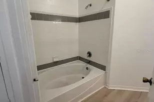 6413 Astor Village Ave, Orlando, FL 32835 - Photo 17