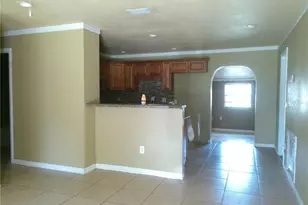 912 Oakhurst Dr, Deland, FL 32720 - Photo 3