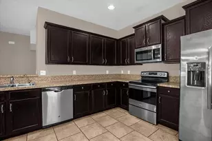 2144 Betsy Ross Ln, Saint Cloud, FL 34769 - Photo 9