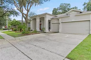 10212 Hart Branch Cir, Orlando, FL 32832 - Photo 3