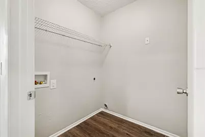 8304 Natchez Street, Tampa, FL 33637 - Photo 9