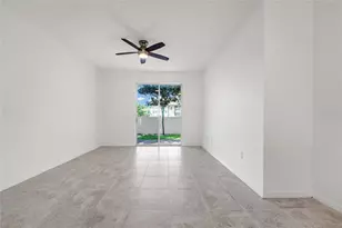 4824 Poolside Dr, Saint Cloud, FL 34769 - Photo 9