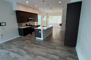 343 8th St N, Saint Petersburg, FL 33701 - Photo 7
