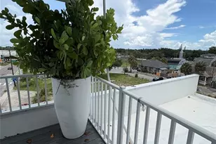 343 8th St N, Saint Petersburg, FL 33701 - Photo 33