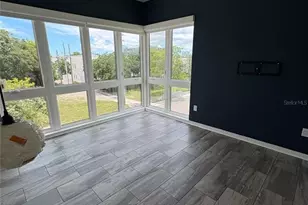 343 8th St N, Saint Petersburg, FL 33701 - Photo 15