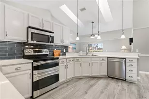 12970 Forestedge Cir, Orlando, FL 32828 - Photo 15