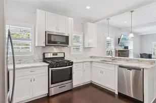 117 W 19th St, Sanford, FL 32771 - Photo 9