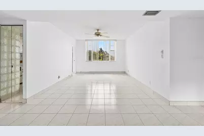 1820 New Palm Way #306, Boynton Beach, FL 33435 - Photo 5