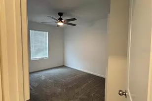 529 Bell Prairie Cir, Lake Wales, FL 33859 - Photo 13
