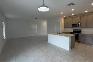 529 Bell Prairie Cir, Lake Wales, FL 33859 - Photo 5